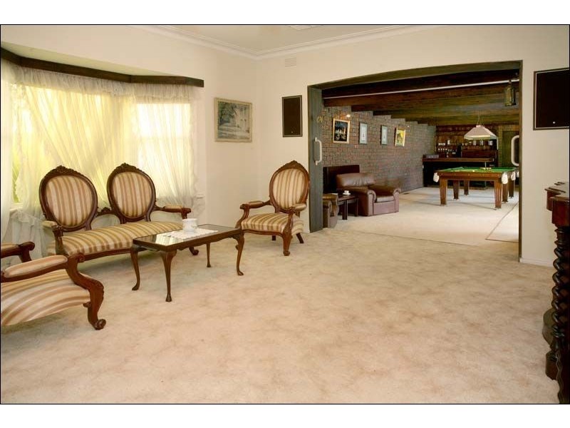 21 Monterey Avenue, Glen Waverley VIC 3150