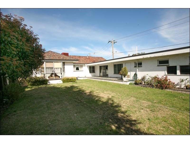 21 Monterey Avenue, Glen Waverley VIC 3150