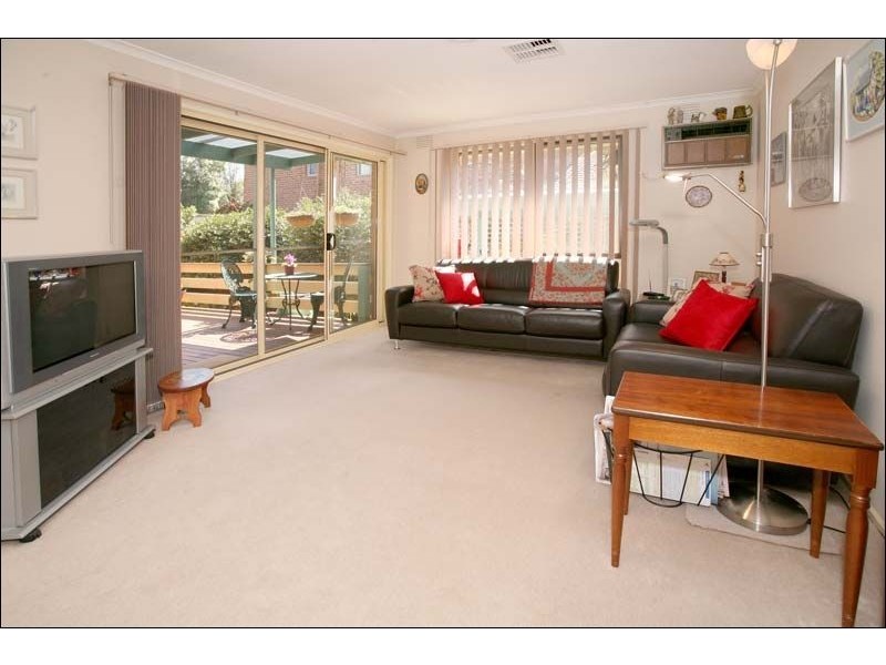 37 Madigan Drive, Glen Waverley VIC 3150