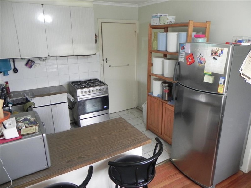 1/37 Gyton Avenue, Glen Waverley VIC 3150