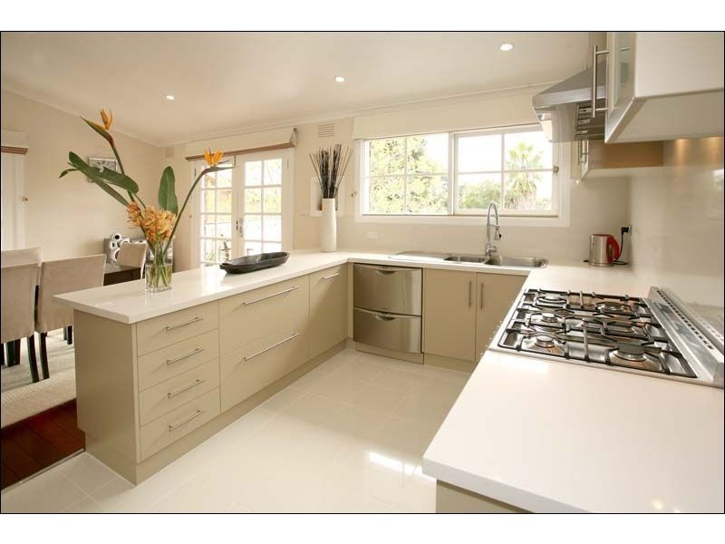 20 Bramley Crescent, Wheelers Hill VIC 3150