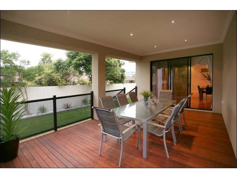 8 Hogan Road, Glen Waverley VIC 3150