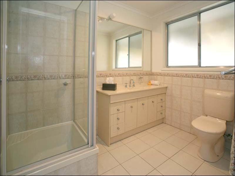 18 Aintree Avenue, Mulgrave VIC 3170