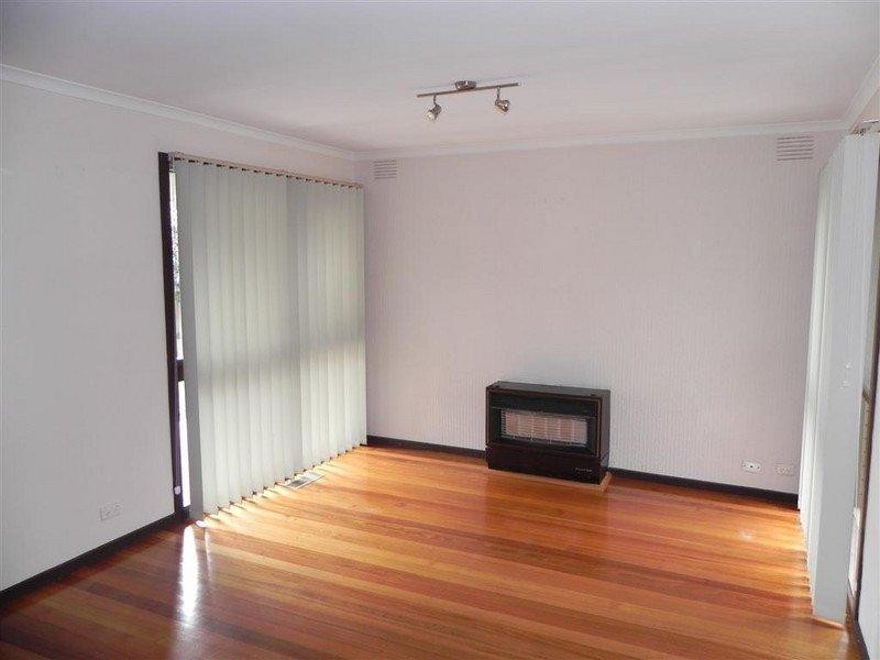 11 Ealing Court, Glen Waverley VIC 3150