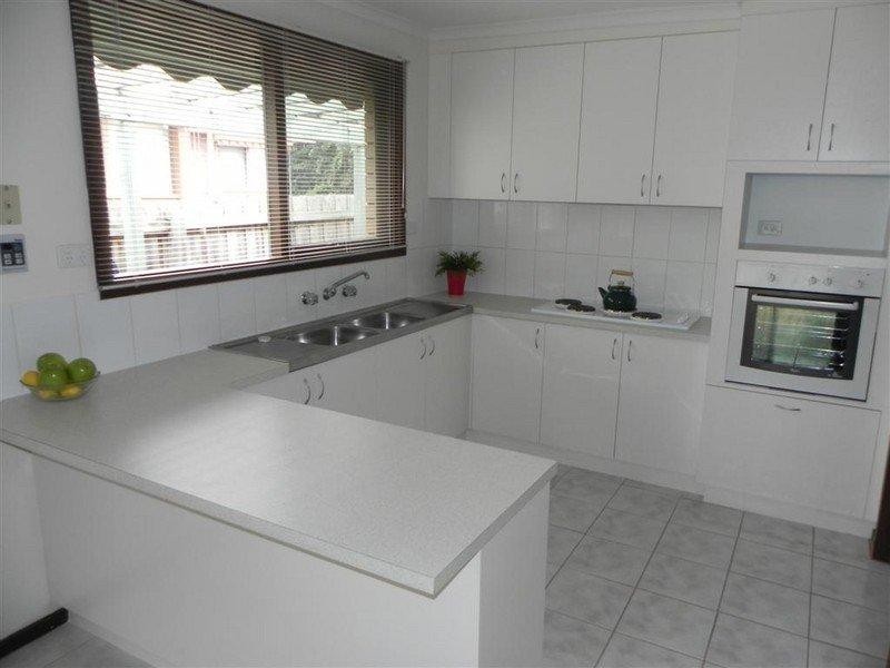 11 Ealing Court, Glen Waverley VIC 3150