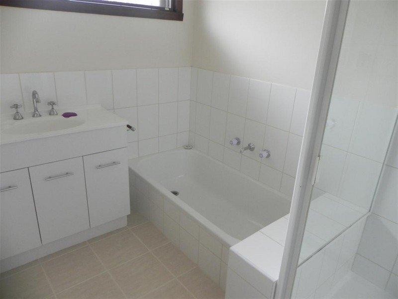 11 Ealing Court, Glen Waverley VIC 3150