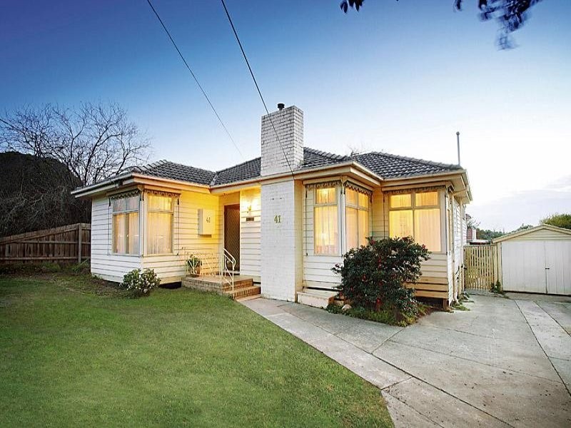 41 Stanley Avenue, Mount Waverley VIC 3149