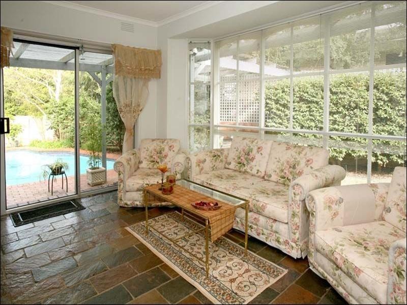 1 Pryde Court, Wheelers Hill VIC 3150