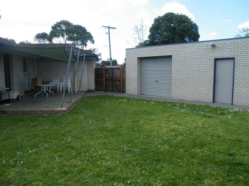 6 Tilney Close, Mulgrave VIC 3170