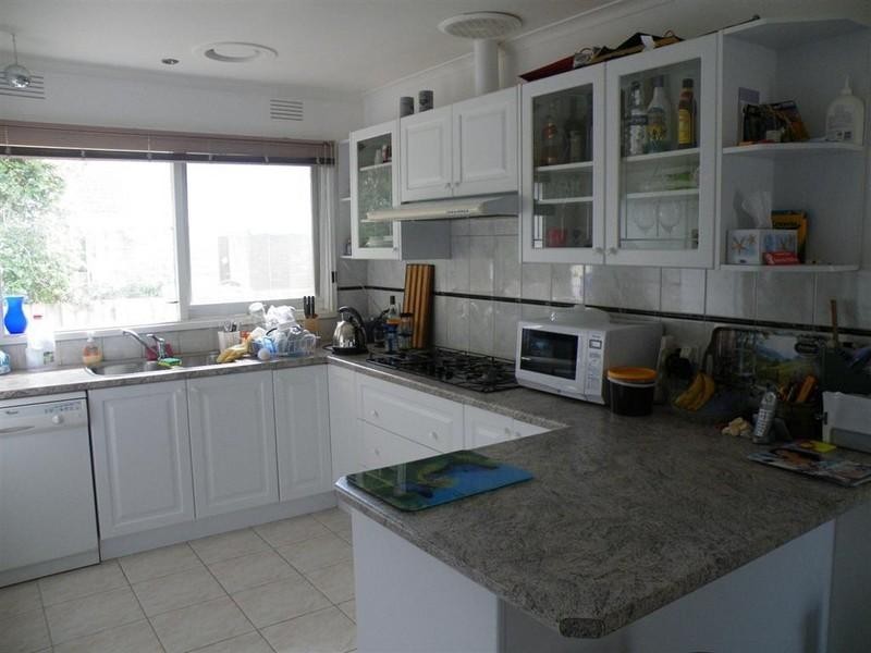 6 Tilney Close, Mulgrave VIC 3170