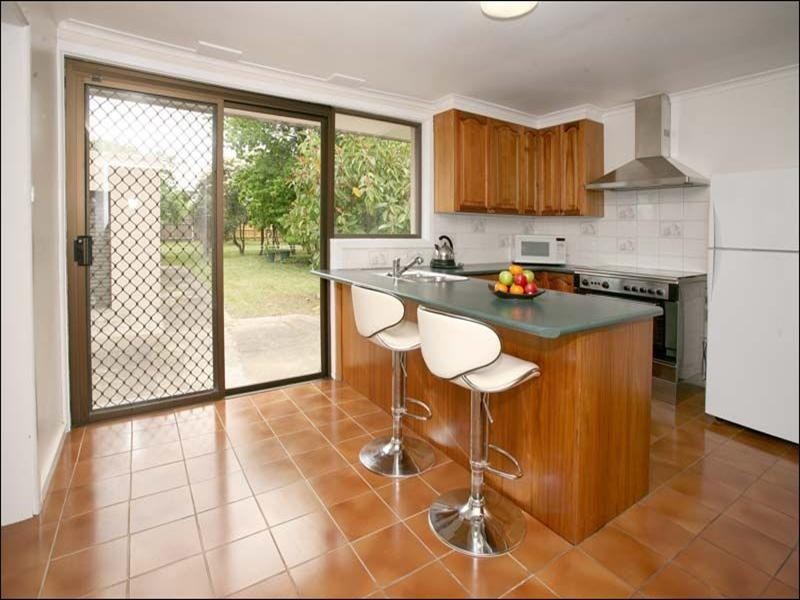 13 Whites Lane, Glen Waverley VIC 3150