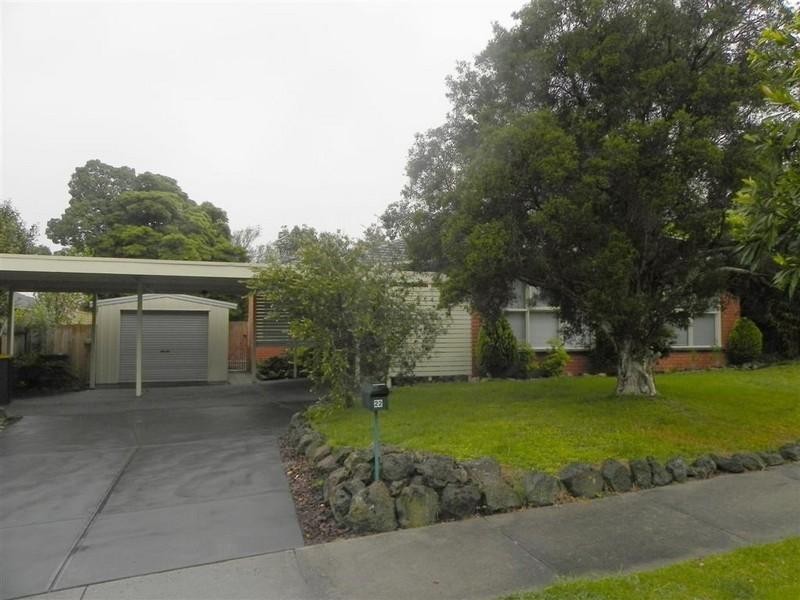 22 Rowitta Drive, Glen Waverley VIC 3150