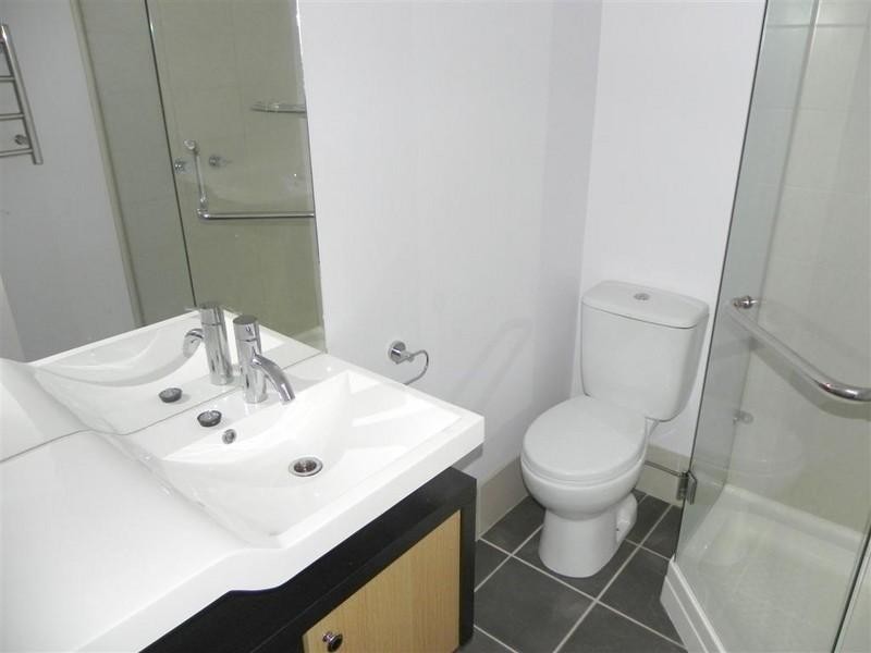 22 Rowitta Drive, Glen Waverley VIC 3150