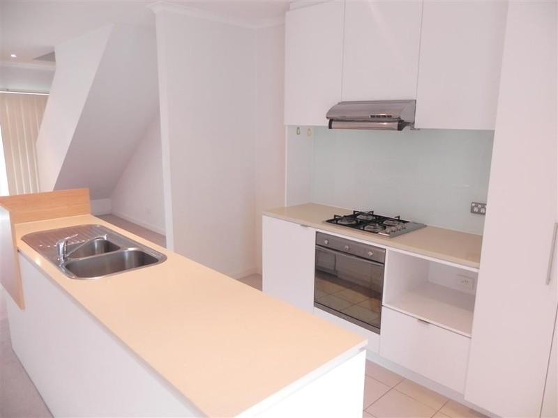 10 Southampton Drive, Mulgrave VIC 3170