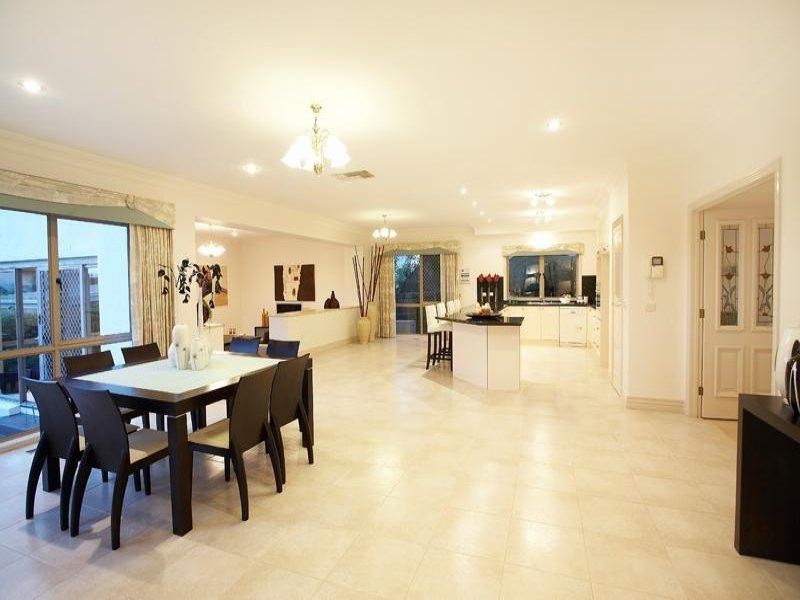 35 Strathconnan Place, Wheelers Hill VIC 3150