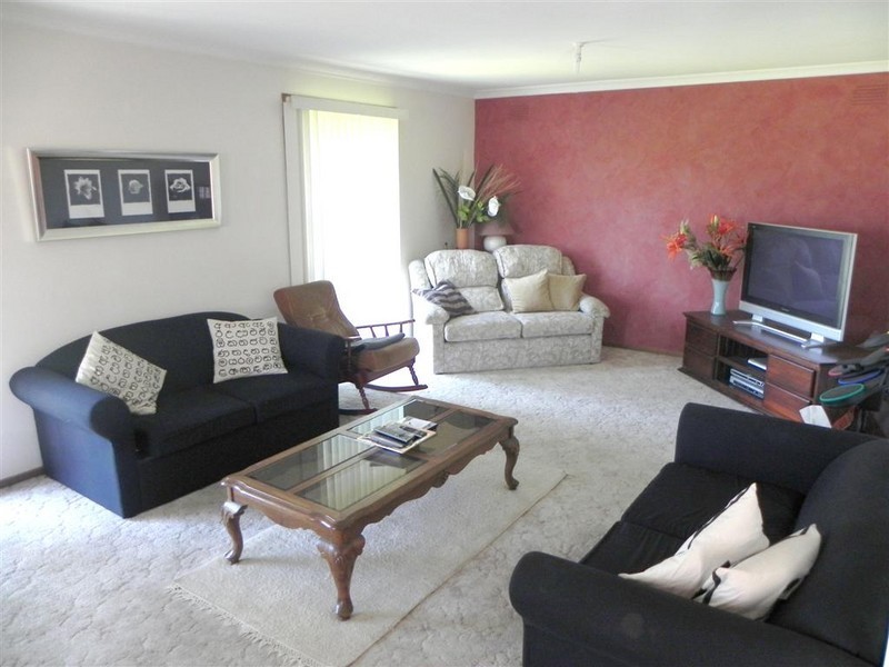 14 Jacksons Road, Mulgrave VIC 3170