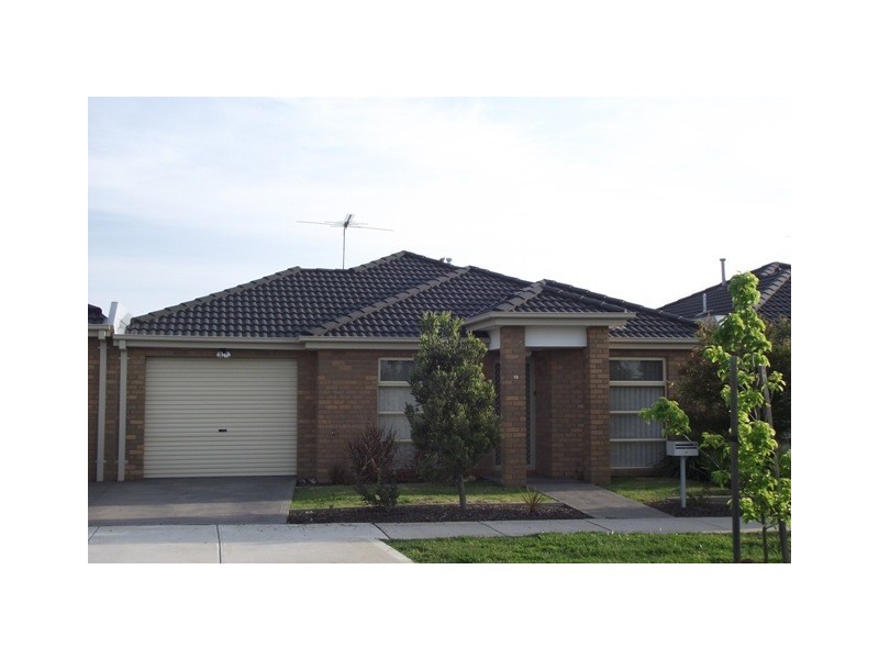 18/91-99 Breens Road, Cranbourne VIC 3977