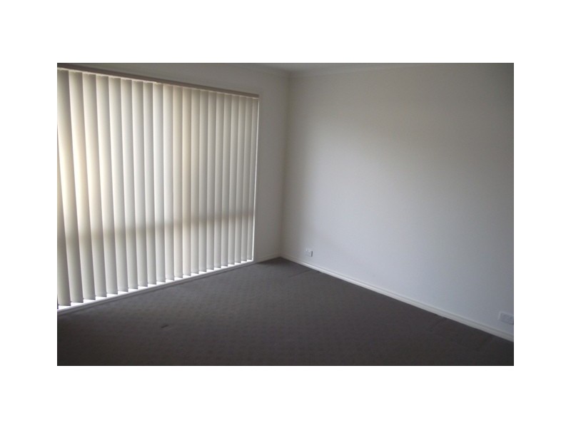 18/91-99 Breens Road, Cranbourne VIC 3977