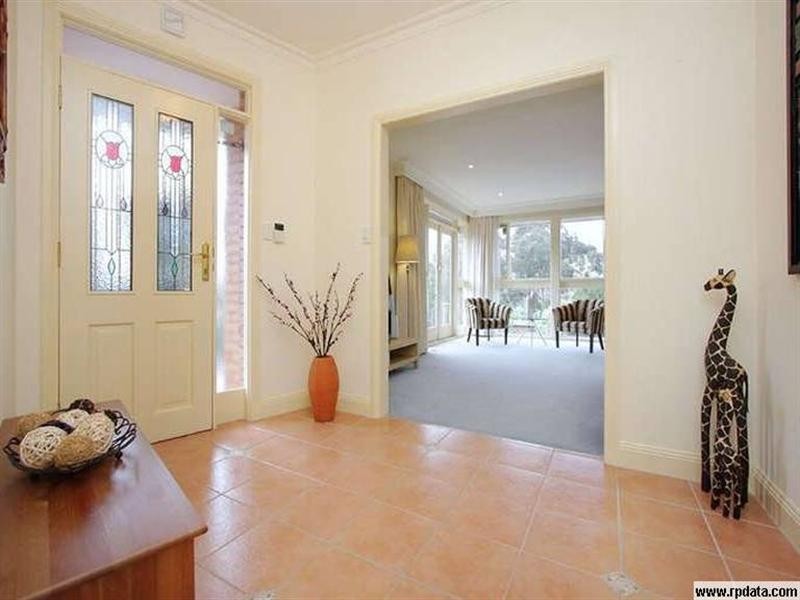 7 Foxley Street, Glen Waverley VIC 3150