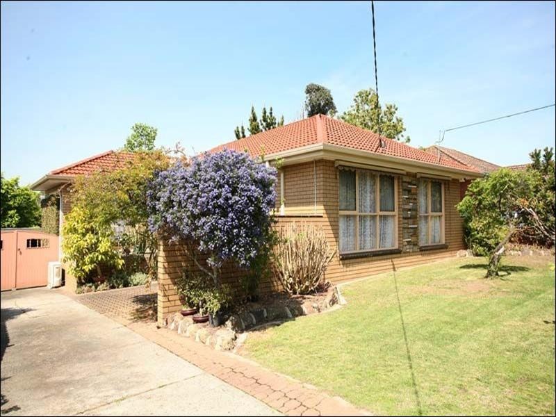 24 Kambara Drive, Mulgrave VIC 3170