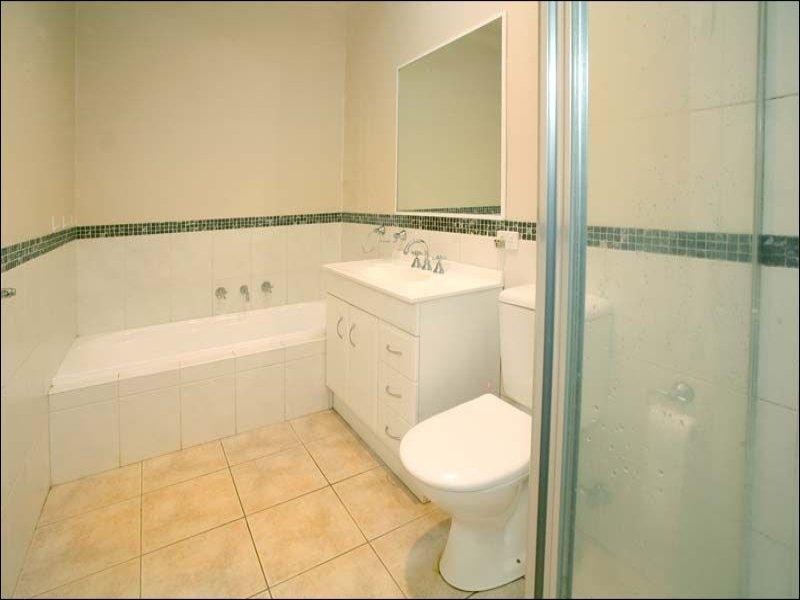 1/13 The Ridge, Glen Waverley VIC 3150