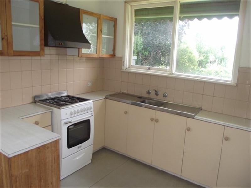 31 Whiton Street, Mount Waverley VIC 3149