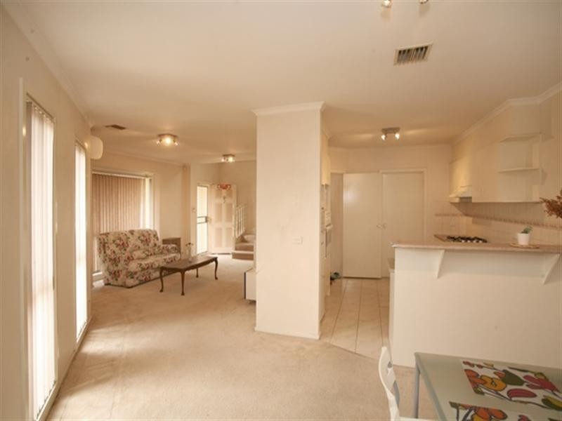 9/56-58 Kanooka Grove, Clayton VIC 3168