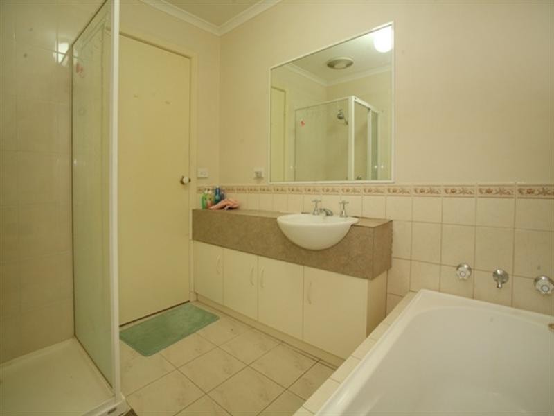 9/56-58 Kanooka Grove, Clayton VIC 3168