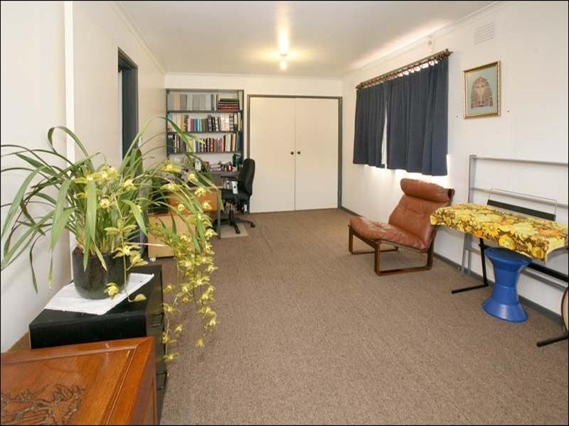 28 Excalibur Avenue, Glen Waverley VIC 3150