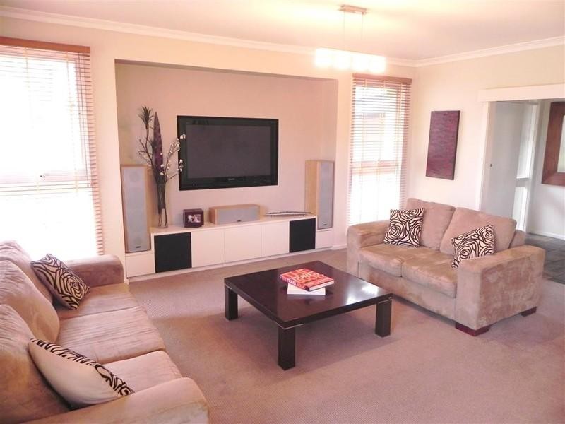 23 Garwain Parade, Glen Waverley VIC 3150