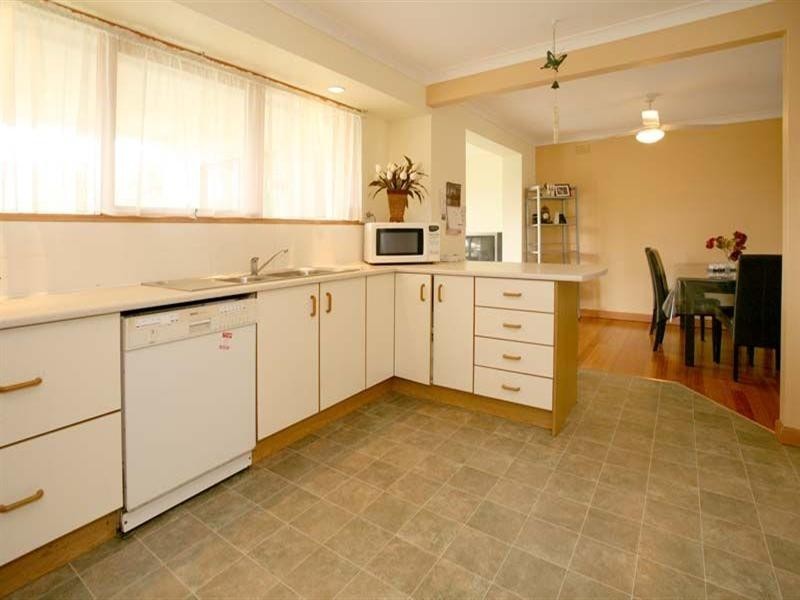 34 Monterey Avenue, Glen Waverley VIC 3150