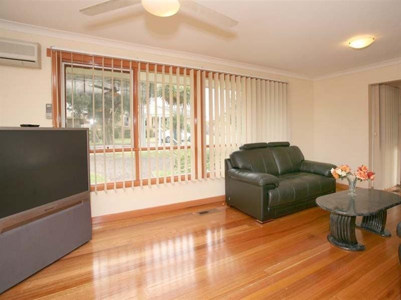 34 Monterey Avenue, Glen Waverley VIC 3150