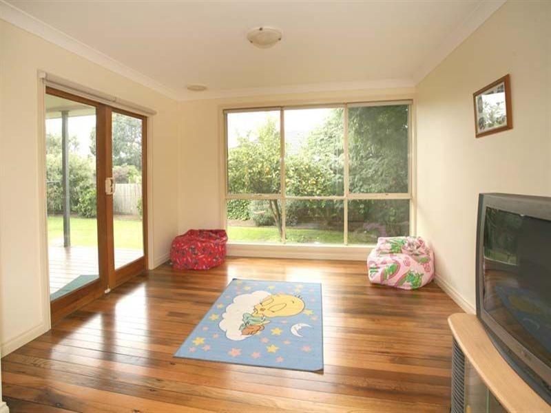 34 Monterey Avenue, Glen Waverley VIC 3150
