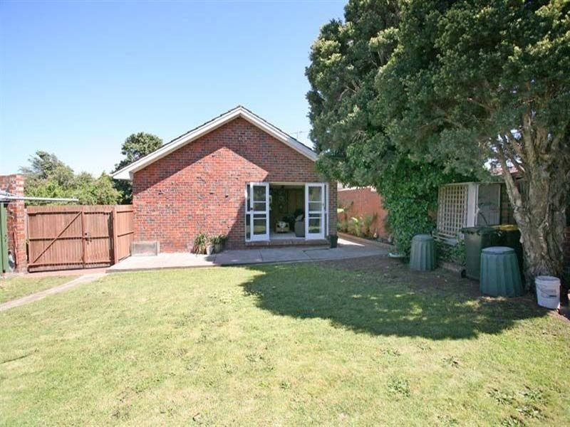 58 Glenbrook Avenue, Clayton VIC 3168