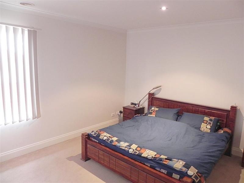 5/781 Waverley Road, Glen Waverley VIC 3150