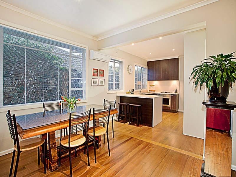 7 Highview Grove, Burwood East VIC 3151