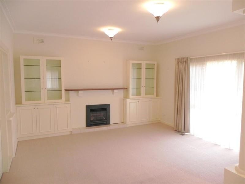 13 Park Lane, Mount Waverley VIC 3149