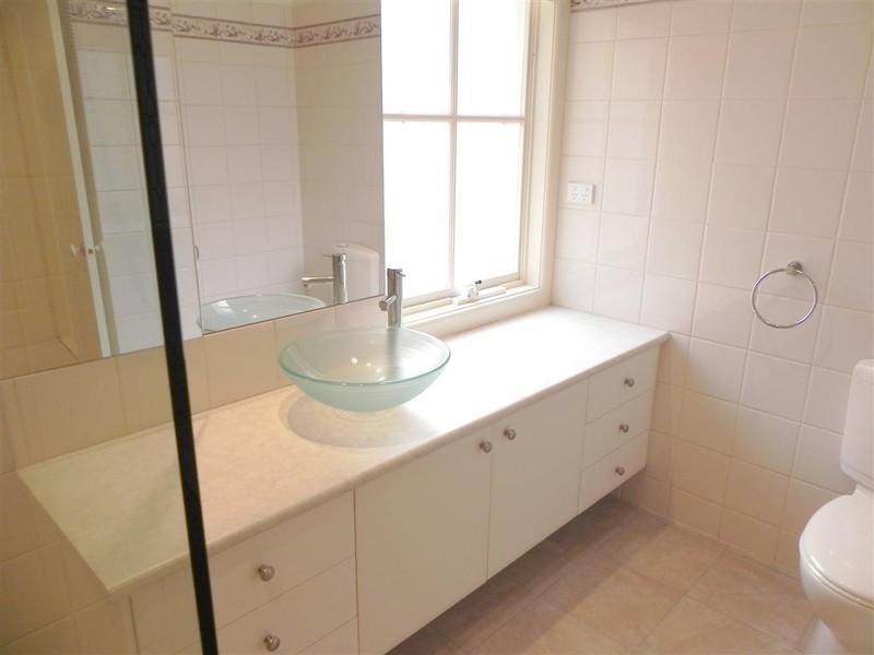 13 Park Lane, Mount Waverley VIC 3149