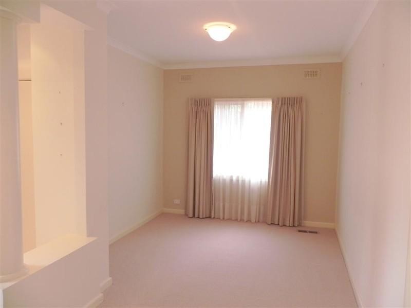 13 Park Lane, Mount Waverley VIC 3149