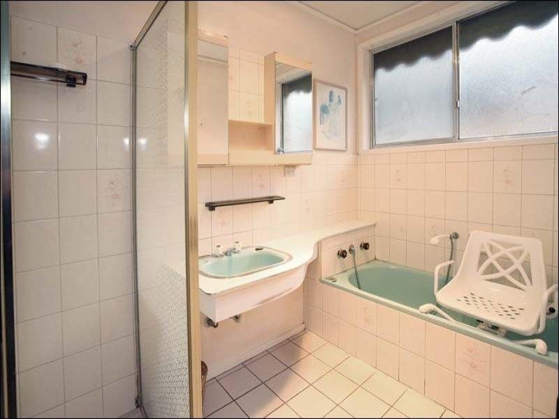 12 Dorset Street, Glen Waverley VIC 3150