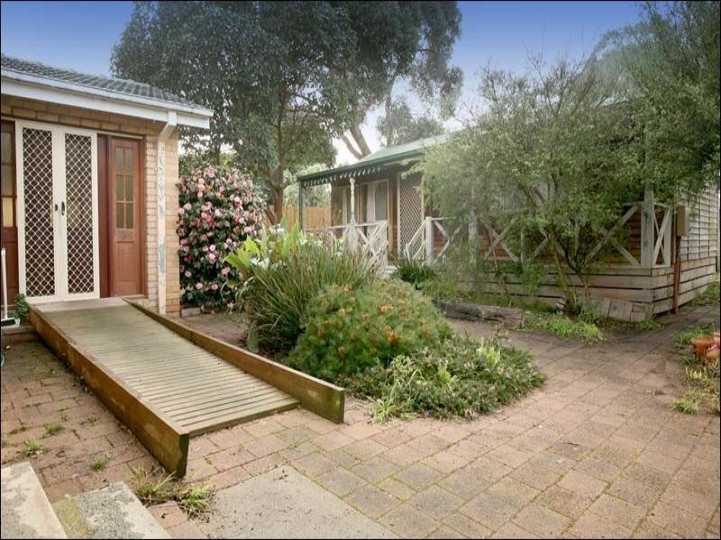12 Dorset Street, Glen Waverley VIC 3150