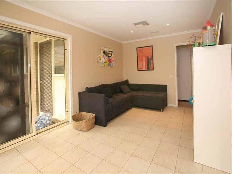 135 Windella Crescent, Glen Waverley VIC 3150