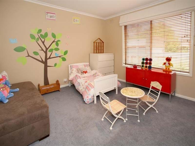 135 Windella Crescent, Glen Waverley VIC 3150