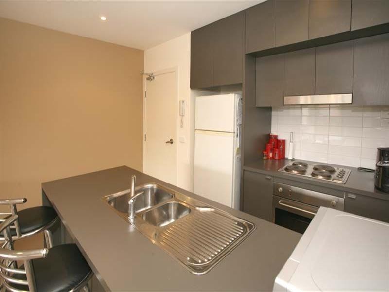 22/1 Monash Green Drive, Clayton VIC 3168