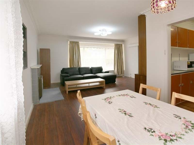 4 Rocklands Road, Ashwood VIC 3147