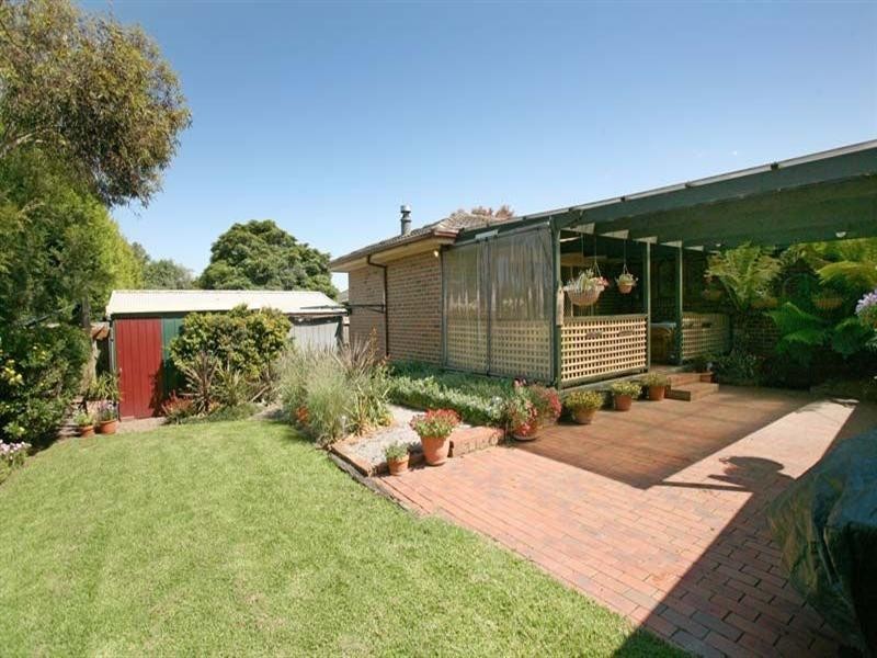 141 Windella Crescent, Glen Waverley VIC 3150
