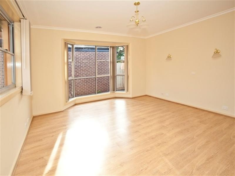 21 Monterey Avenue, Glen Waverley VIC 3150