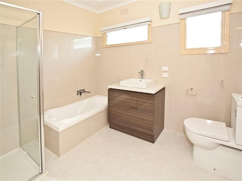 21 Monterey Avenue, Glen Waverley VIC 3150