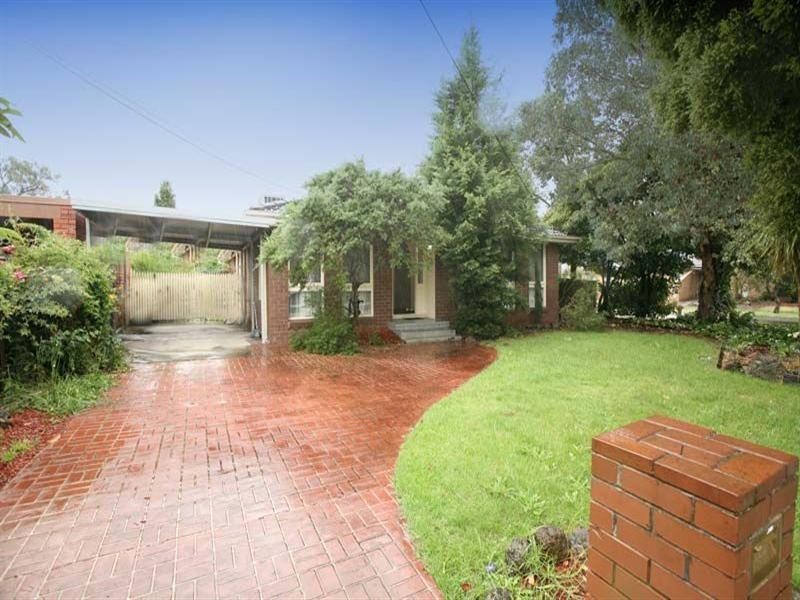 107 King Arthur Drive, Glen Waverley VIC 3150