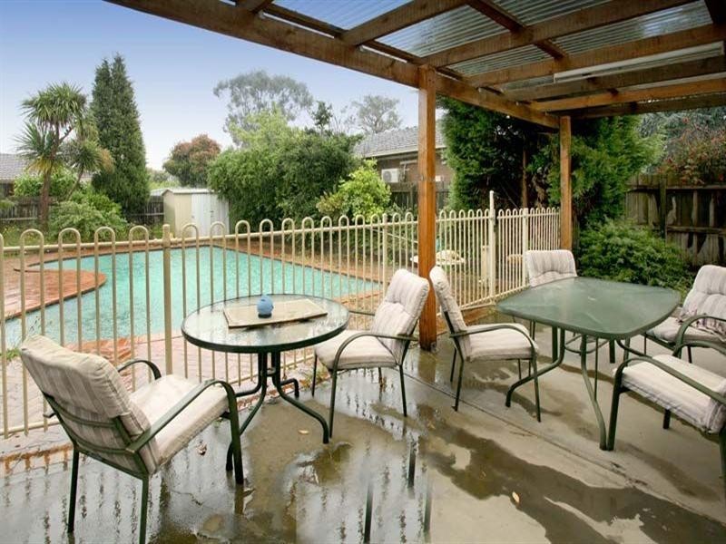 107 King Arthur Drive, Glen Waverley VIC 3150